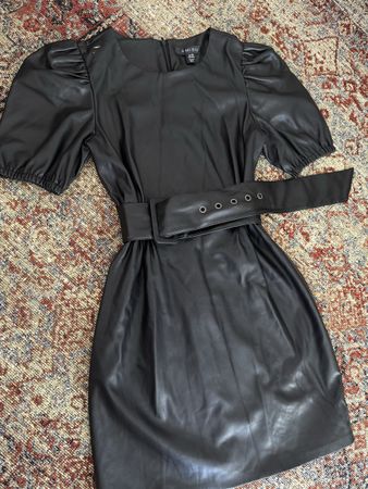 Robe simili cuir 
