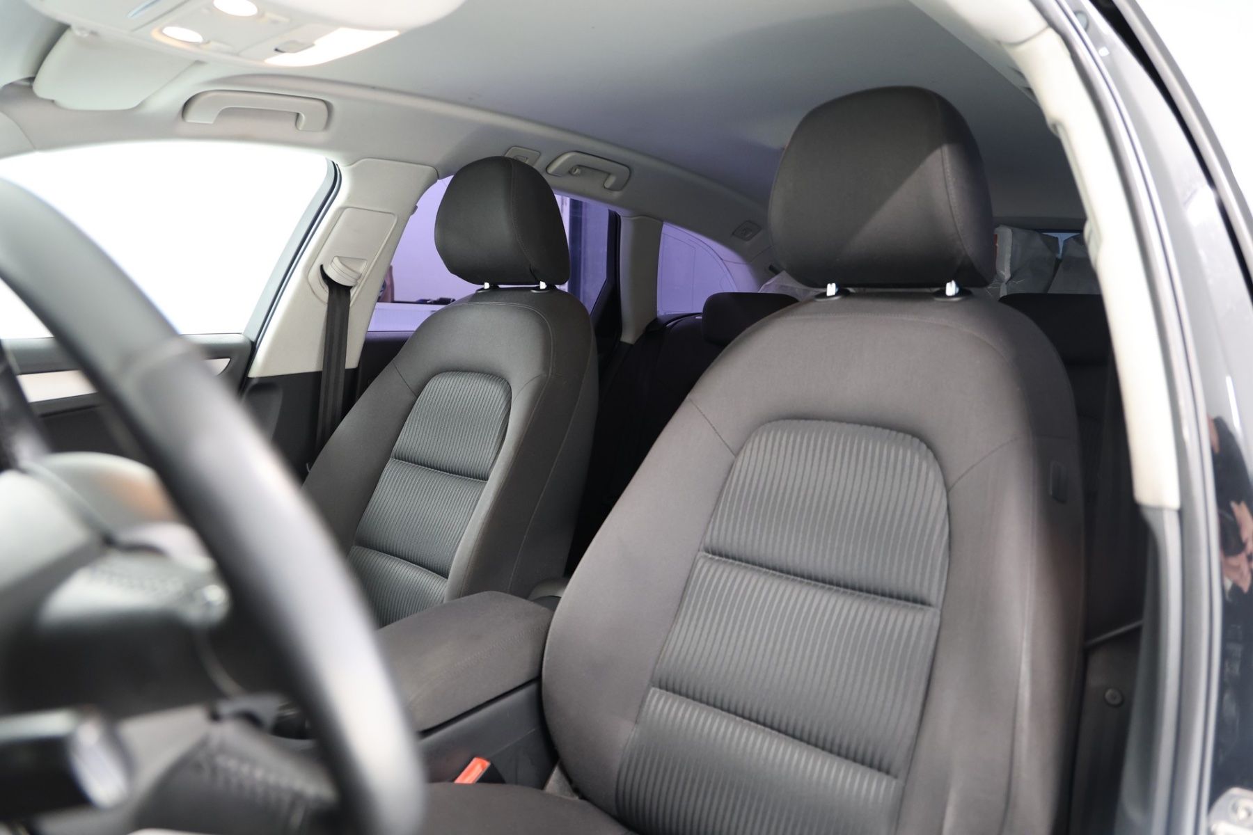 Audi Autos: AUDI A4 Avant 1.8 TFSI multitronic – Gebraucht aus Rümlang von AlbiniAutoGmbH 5