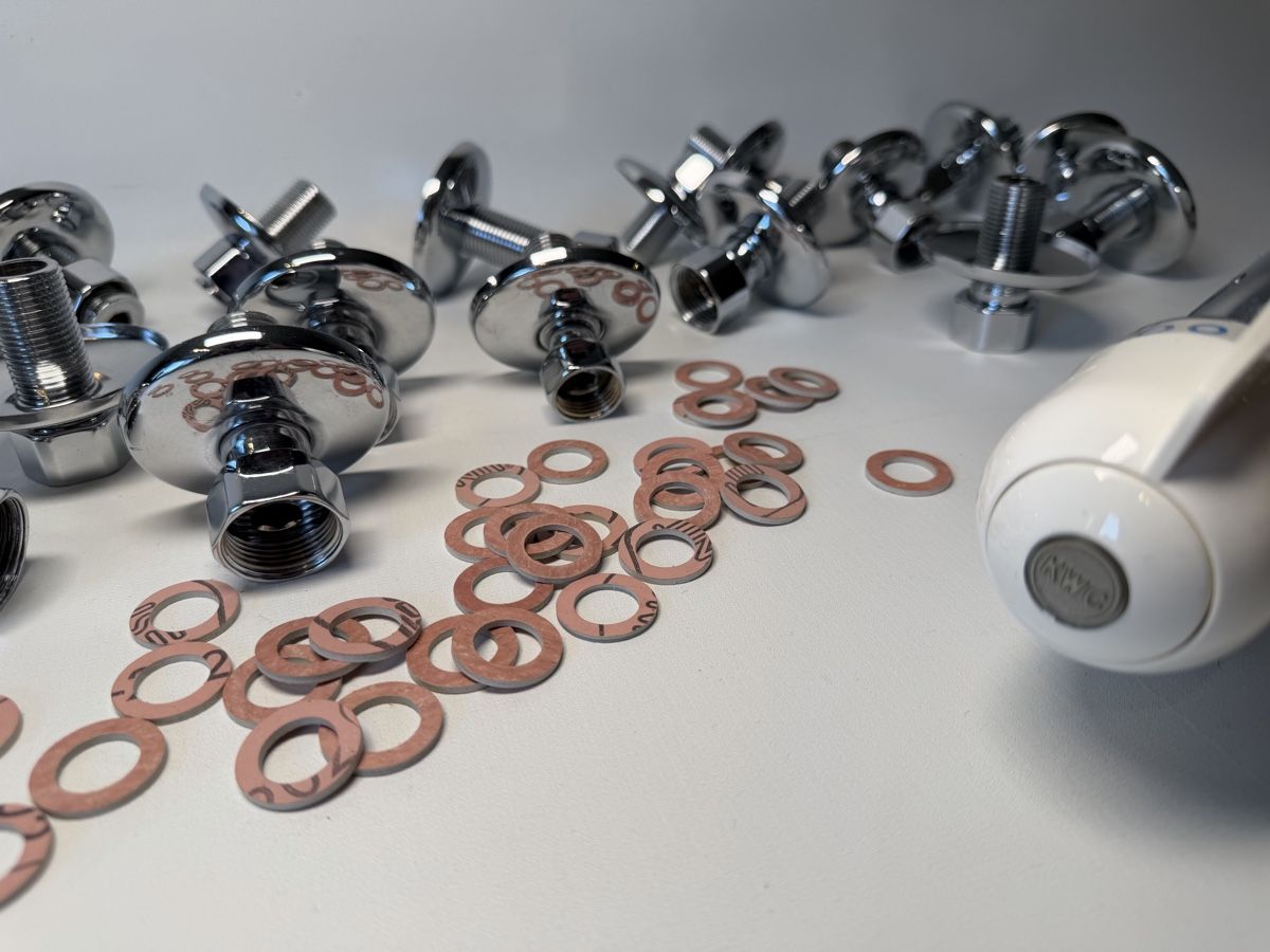 Kwc Docce: KWC Thermostat Duscharmatur Chrom Set – Nuovo (secondo la descrizione) da Rombach venduto da vir_2dsd 4