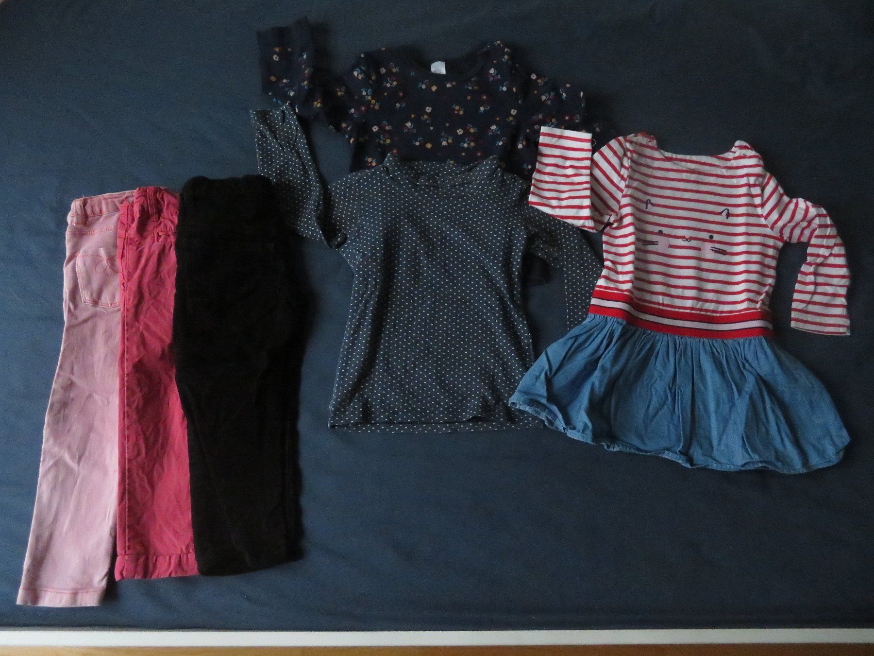 Lotti & Set di vestiti: Kleiderpaket Mädchen Gr. 92 – Usato da Fontaines NE venduto da neuch123