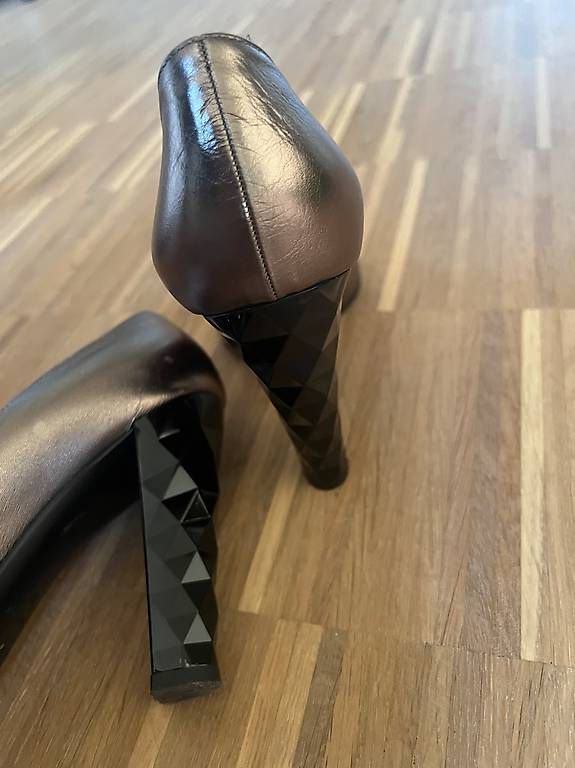 Scarpe da donna: Sergio Rossi 38 1/2 – Usato da Zürich venduto da Samoo01 1