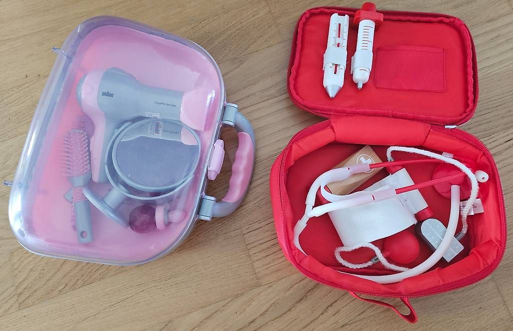 Jouets: Verschiedene Spiele – D'occasion à Münchenbuchsee par Bussistyle 1