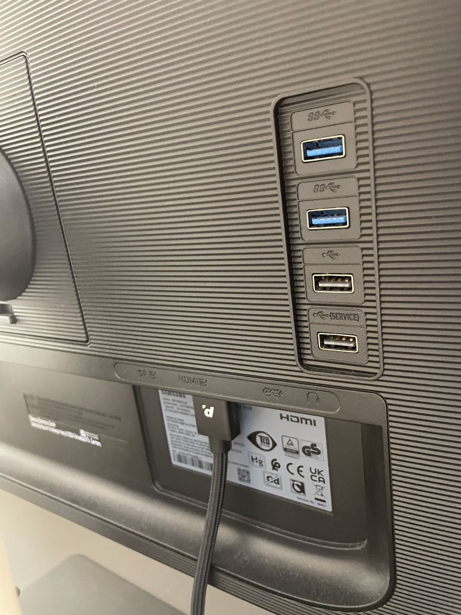 Monitor: Bildschirm Samsung – Usato da Bern venduto da koc_n76m 3