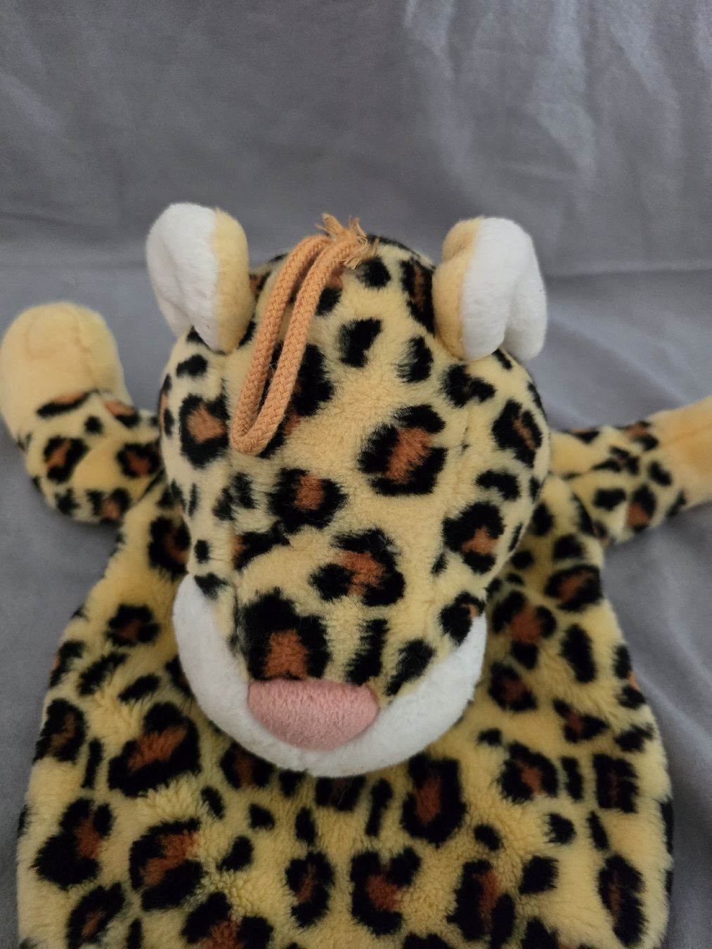 Nici Jouets: Nici Wärmeflasche Leopard – D'occasion à Hallwil par lulu14 1