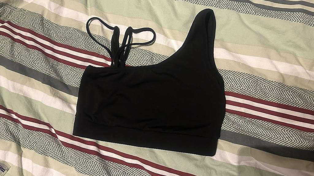 Top: Damen Top, schwarz, gr.S – Nuovo (secondo la descrizione) da Münchenstein venduto da einElement 1