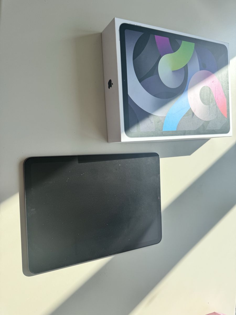 Apple Tablet PC: iPad Air 4 64GB + Pencil + Logitech Folio Touch – Usato da Hedingen venduto da Zlati_ 6
