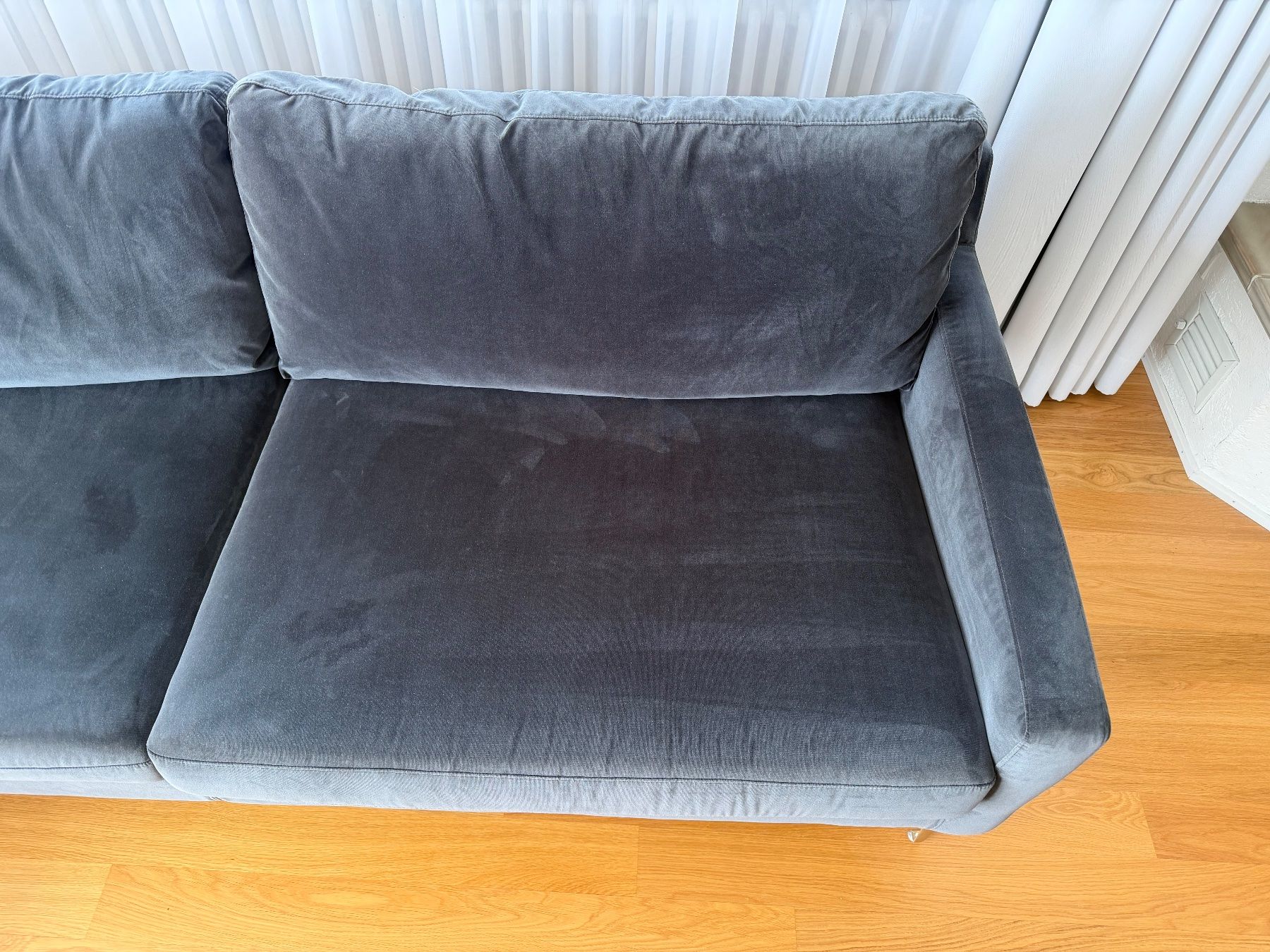 Sofacompany Divani: Blaues Sofa mit Samtbezug von der Sofacompany – Usato da Berikon venduto da espryte 3