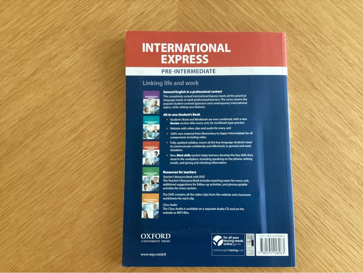 Libri: International Express Pre-Intermediate Student's Book 3rd Ed – Nuovo (secondo la descrizione) da Niederbipp venduto da strubu69 1