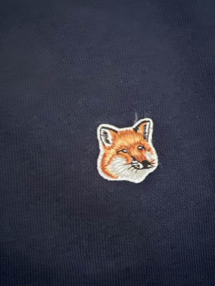 Maglioni & Felpe: Pull-over Maison Kitsuné taille S dès 1.- – Usato da Genève venduto da tan_h6b8 1