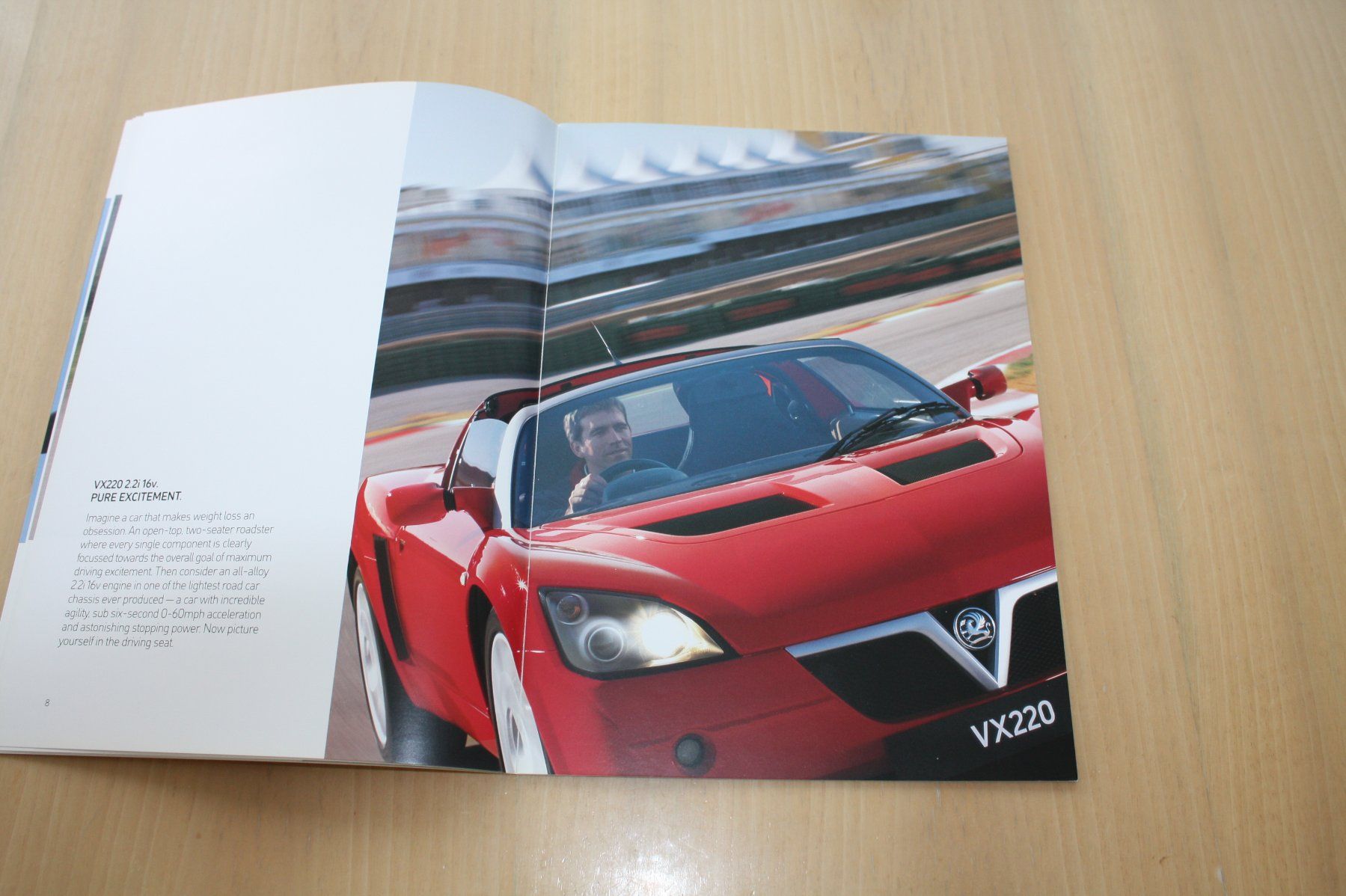 Vauxhall Documenti: Vauxhall VX220 Prospekt 2003 – Usato da Wikon venduto da erwin400 3