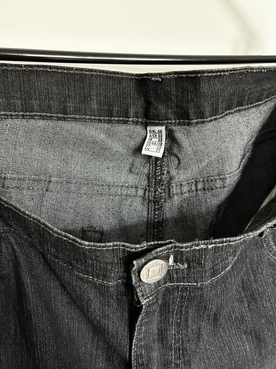Jeans: Schwarze Jeans – D'occasion à Zürich par ElsterAuge7 1