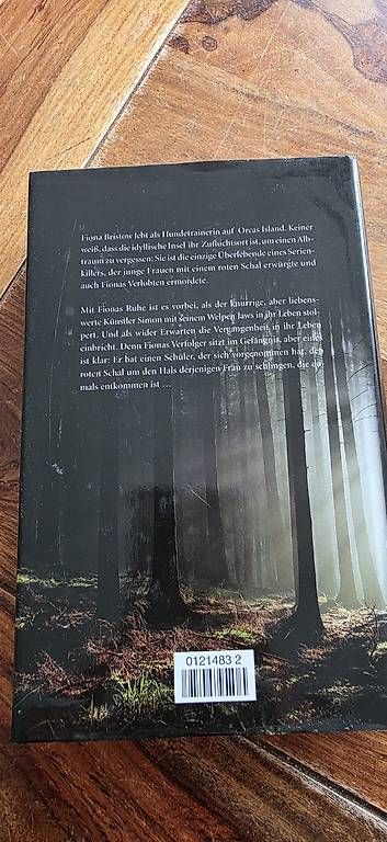 Libri: Nora Roberts, im Schatten der Wälder – Usato da Appenzell venduto da San-cu 1