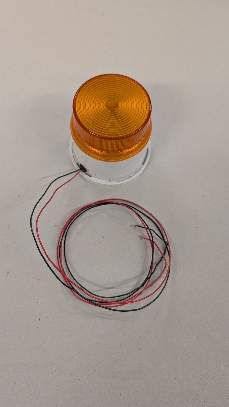 Lampade: Blitzleuchte Elbro – Usato da Volketswil venduto da mar_c5pv 1