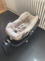 Maxi-Cosi Pebble Pro in beige (Babyschale inkl. Isofix)