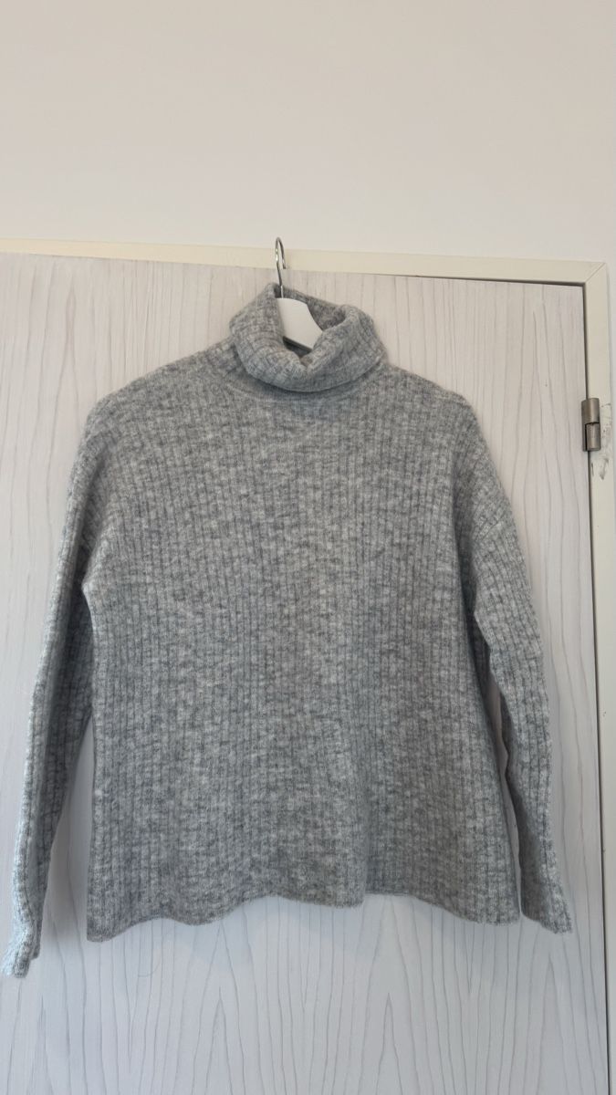 Massimo Dutti Pullover & Sweatshirts: Massimo Dutti Strickpullover – Neu (gemäss Beschreibung) aus Jens von Nougat2001