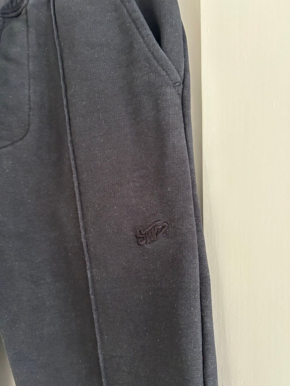 Pull&Bear Pantaloni: PULL & BEAR / Jogginghose (Gr. XS) – Usato da Dietlikon venduto da Mankai 3