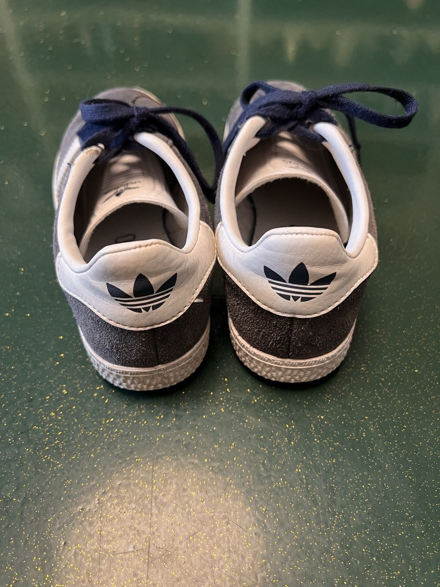 Adidas Scarpe da uomo: Adidas Gazelle, Gr. 31 – Usato da St. Gallen venduto da aljaba 1