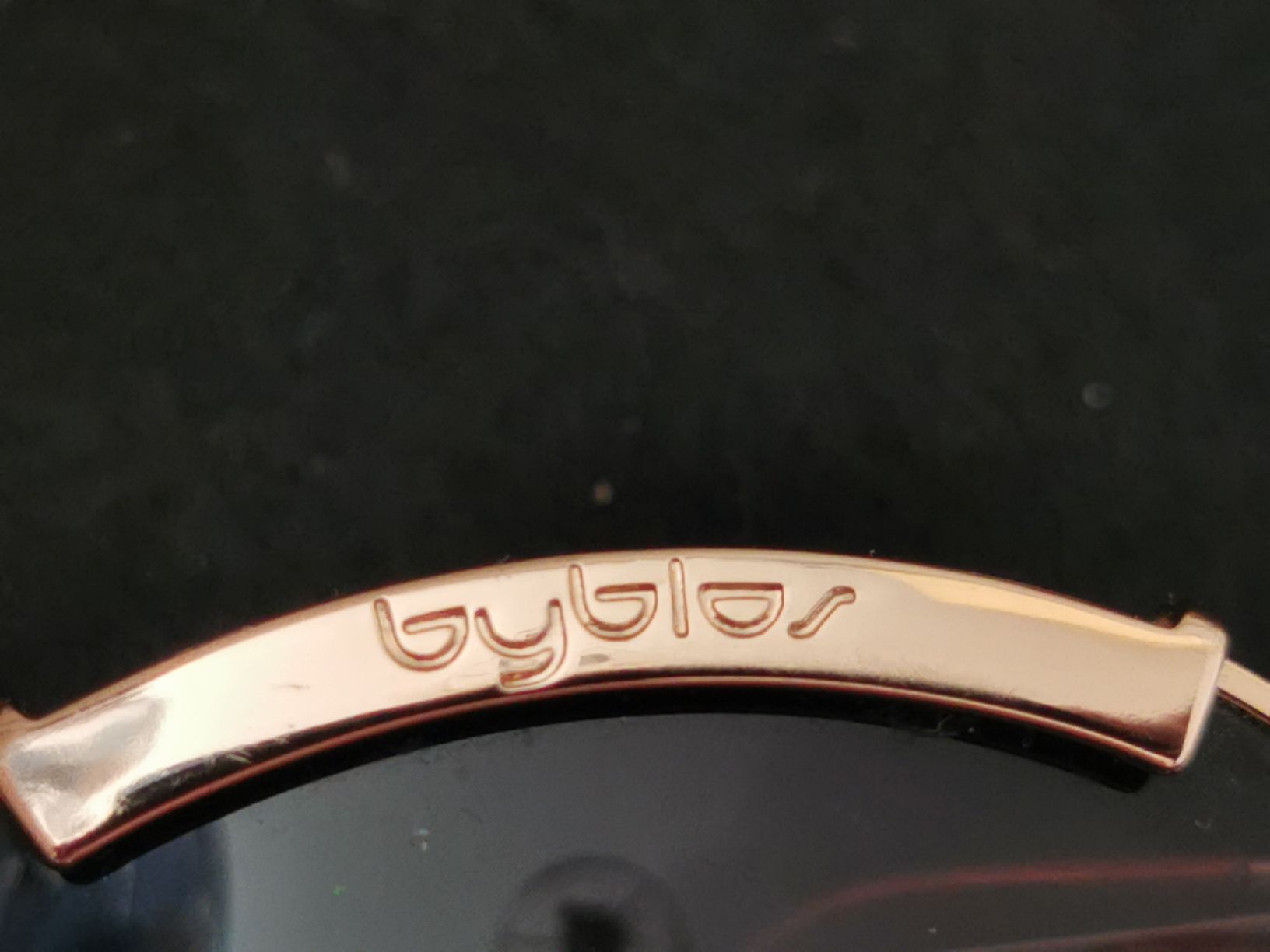 Brillen & Gläser: Byblos Damen Sonnenbrille  – Gebraucht aus Schlieren von vlalif 1
