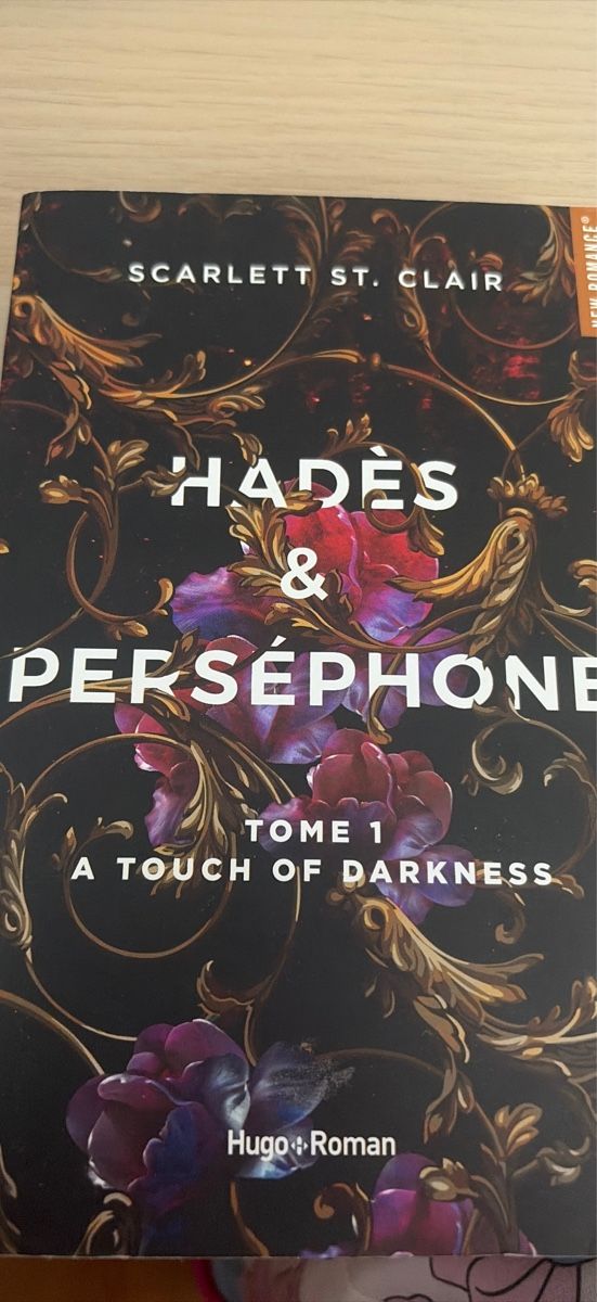 Libri: Hades & Persephone – Usato da Lausanne venduto da claraabrzm