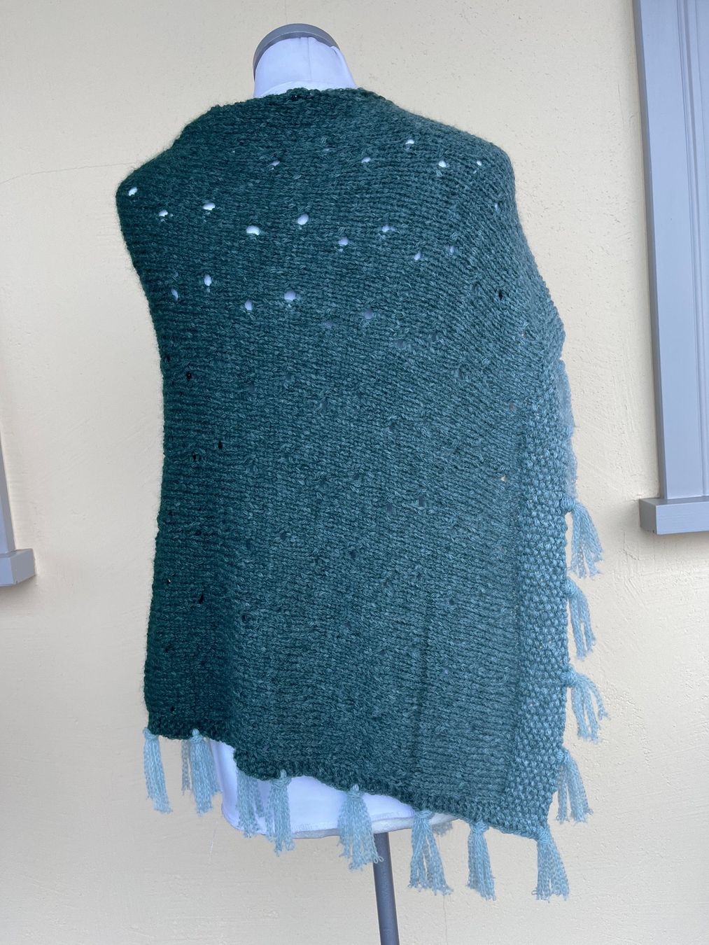 Altro in Moda donna: Poncho grün – Nuovo (secondo la descrizione) da Urnäsch venduto da pas_5r9c 2