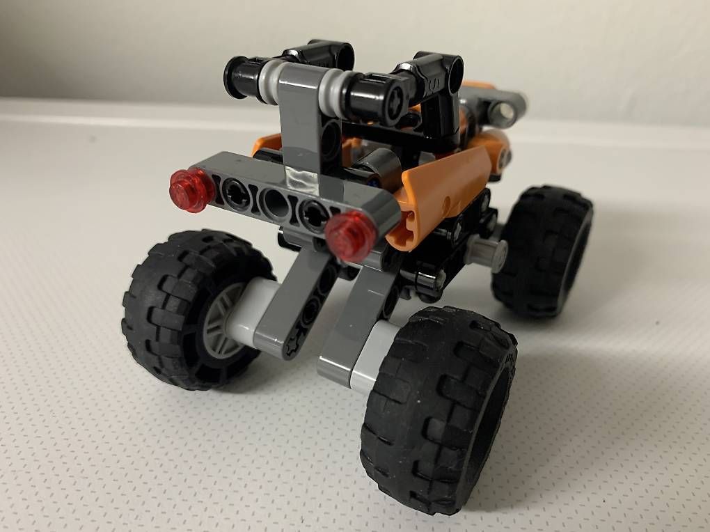 Lego Kit di costruzioni: LEGO SET TECHNIC 42001 MINI OFF-ROADER – Usato da Zunzgen venduto da Viper79 3
