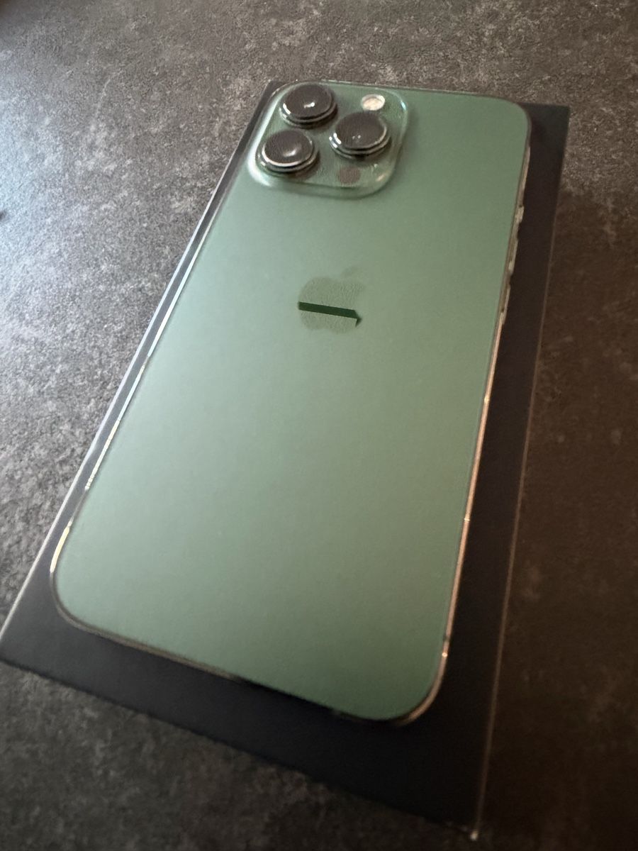 Apple Handys / Smartphones: IPhone 13 Pro Alpine Green 128GB – Gebraucht aus Solothurn von Affolter19 3