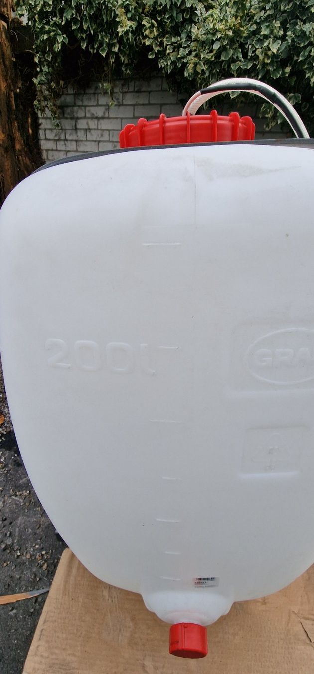 Abbeveratoi e trogoli: Wasser Tank – Usato da Rain venduto da Fafan069 3
