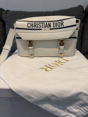 Sac bandoulière Christian Dior blanc, état comme neuf