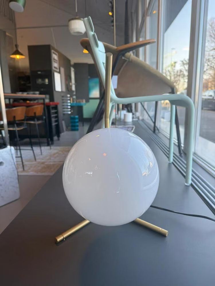 Flos Lampade: Flos - IC T1 Low – Usato da Horn venduto da Ruf_Des 1