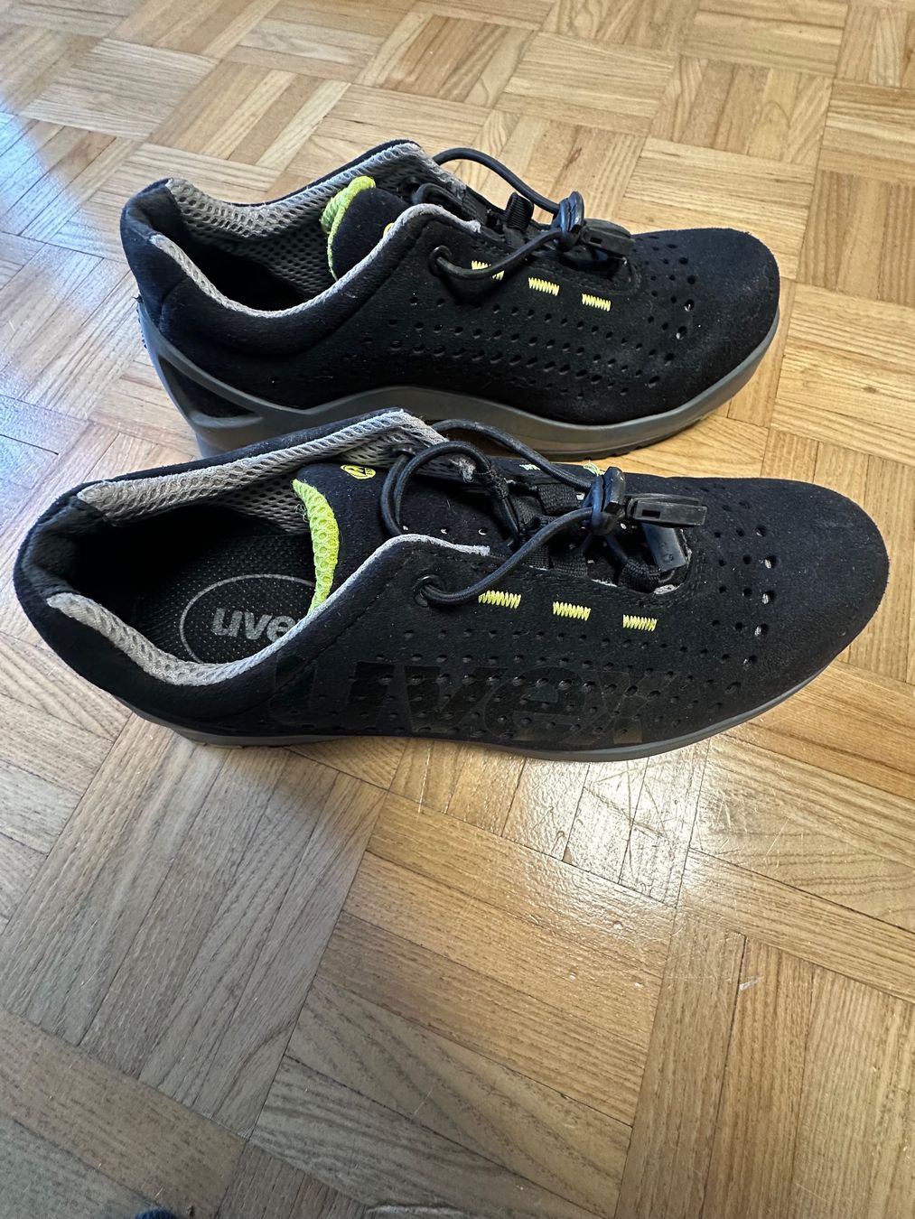 Scarpe da uomo: UVEX Sicherheitsschuhe Grösse. 41 – Usato da Zürich venduto da kuszi 1