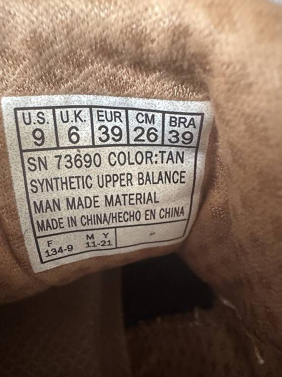 Chaussures femmes: Damen Sneakers Gr. 39 – D'occasion à Hütten par bri_kkp6 1