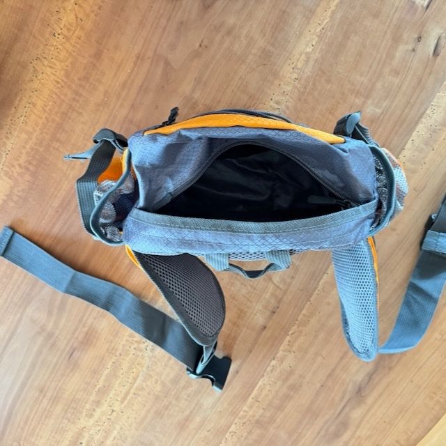 Taschen: XL Bauchtasche mit Extras, Rucksackersatz – Gebraucht aus Winterthur von ing_pd8f 6