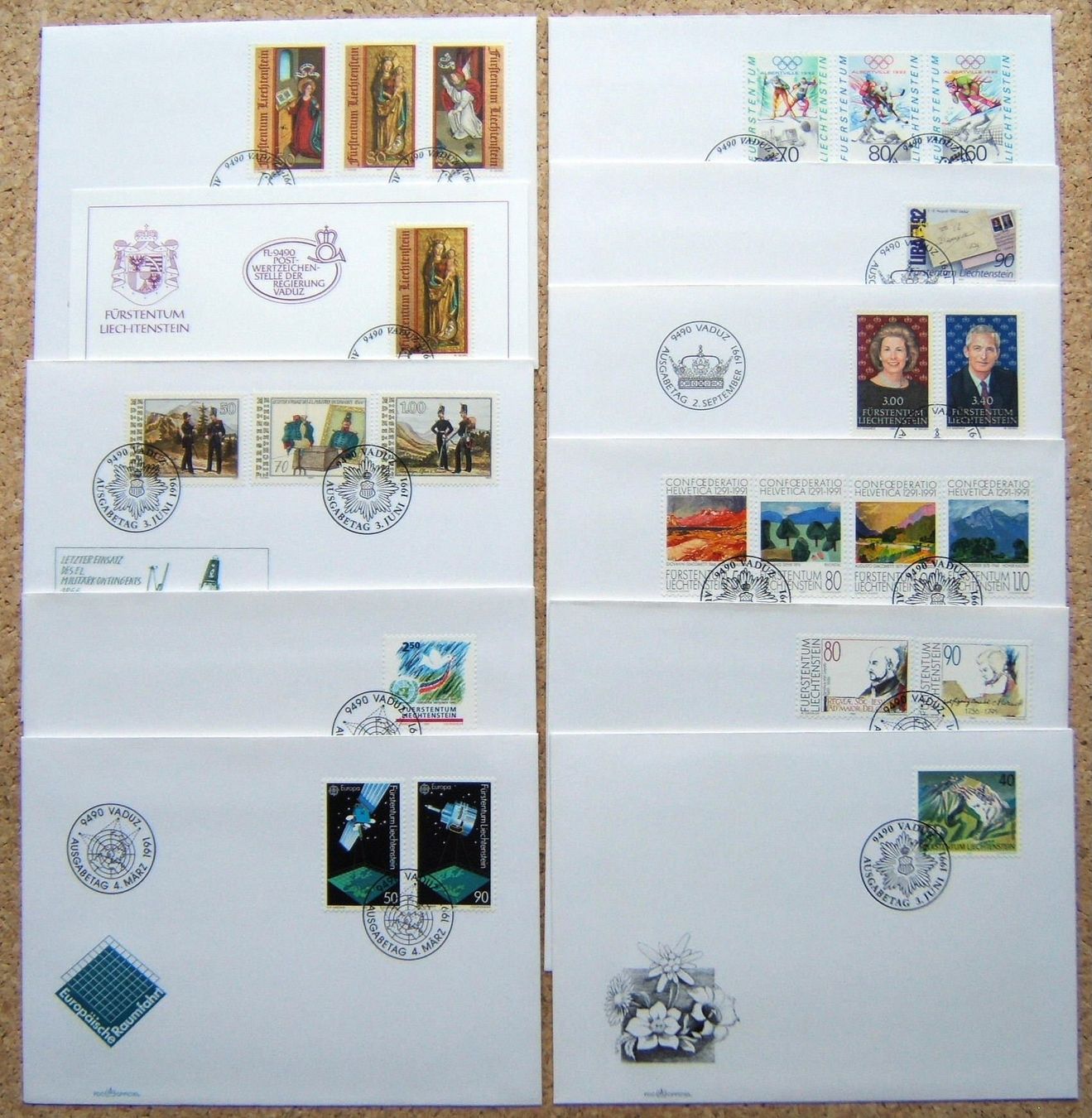 Tutti i francobolli: LIECHTENSTEIN LOT FDC 1981 - 2002 – Usato da Brunnen venduto da Nonne04 4