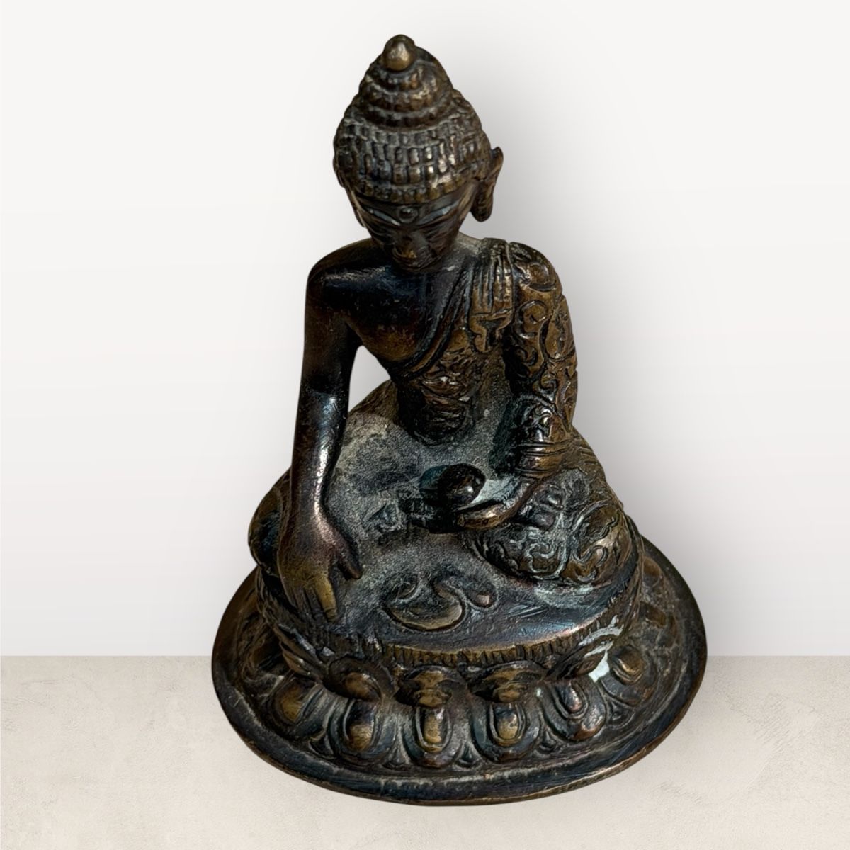 Figuren: Antique Tibetan Buddhism temple Bronze – Gebraucht aus Lausanne von artnouveau04 3