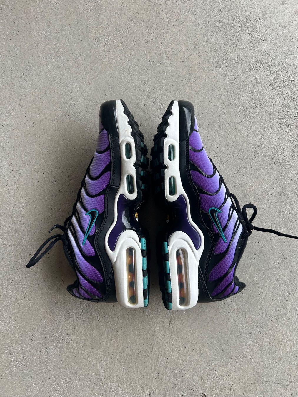 Nike Herrenschuhe: Nike Air Max Plus TN (reverse grape) Neu – Neu (gemäss Beschreibung) aus Liestal von Blueberrymuffin._ 2
