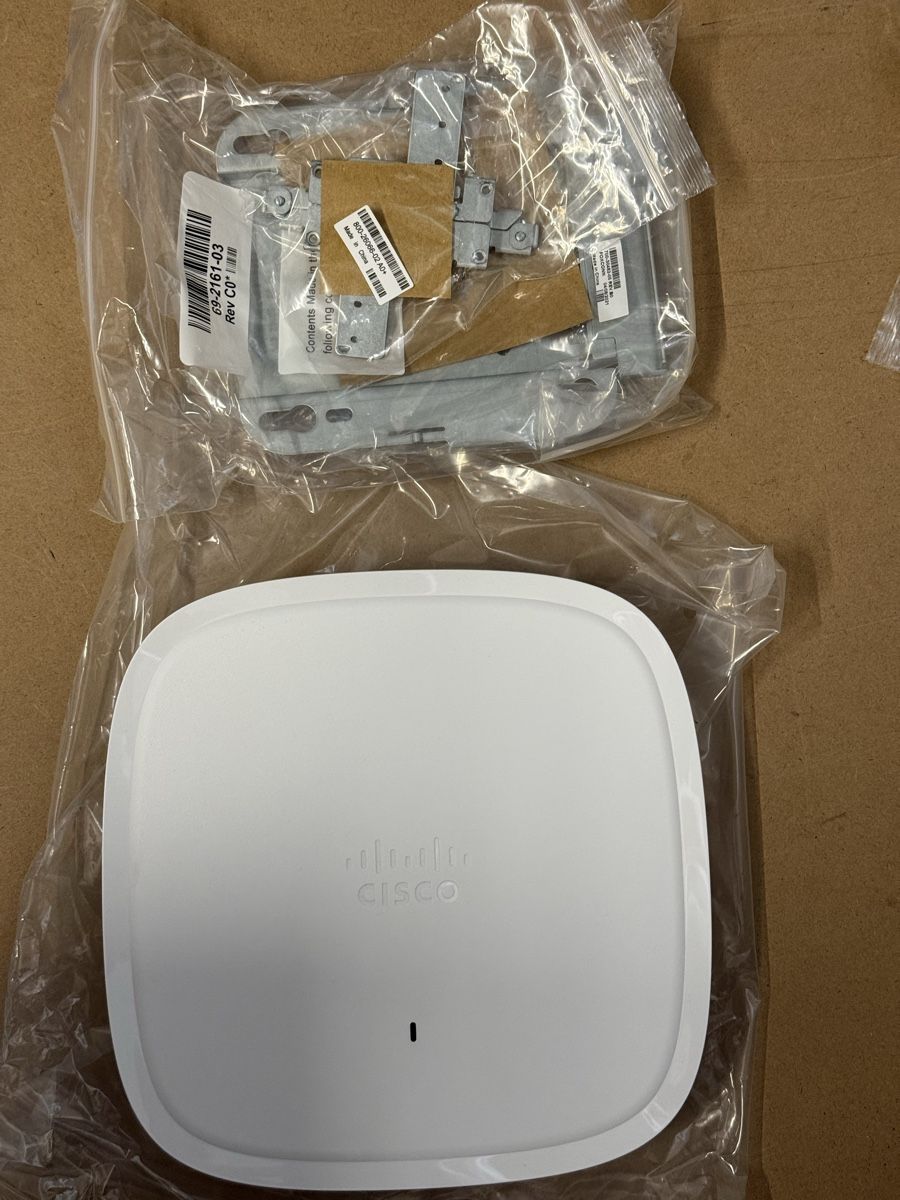 Wlan: Access Point Cisco C9120AXI-E – Gebraucht aus Boncourt von quentin4463 1