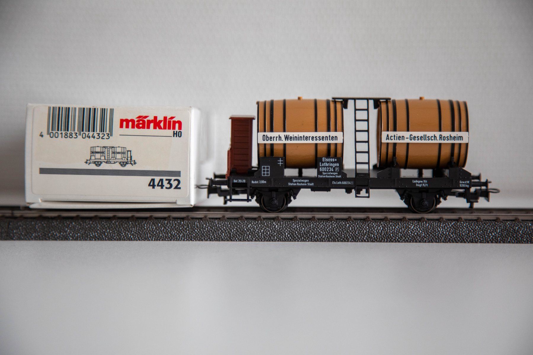 Märklin Modellini di ferrovie: Märklin 4432 Weinwagen – Nuovo e nell'imballaggio originale da Fällanden venduto da Egon51