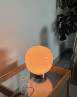 Tischlampe Kugelform orange Glas 
