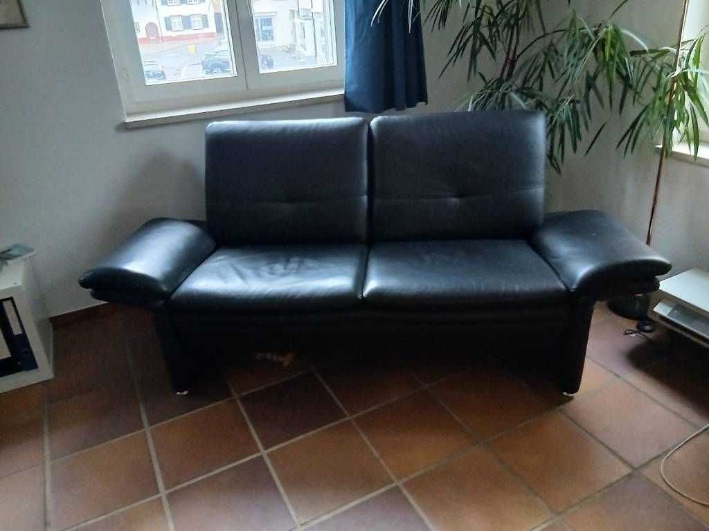 Sofas:  Sofa Leder   (in Pratteln) – D'occasion à Pratteln par pforter01 1