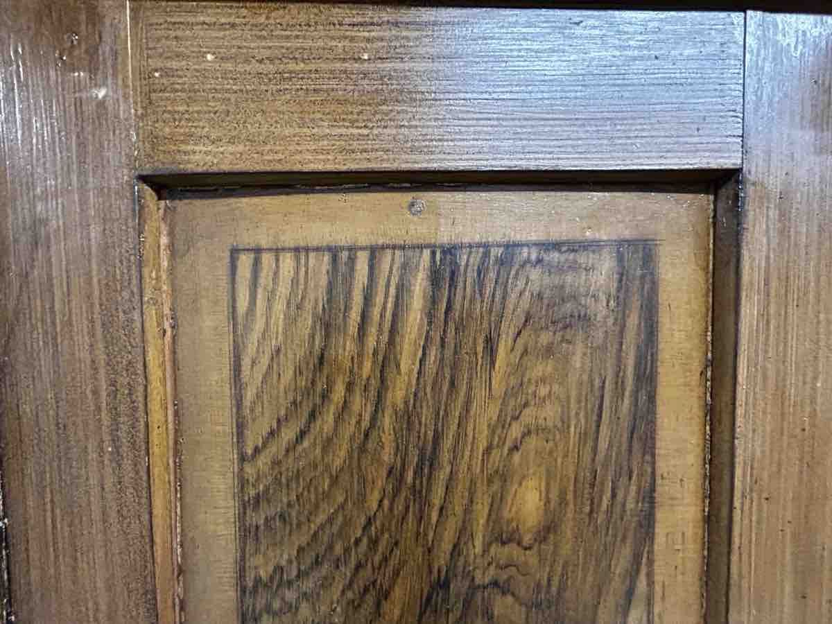 Armadi: Alter Bauernschrank – Usato da Oberkirch LU venduto da artbar 8