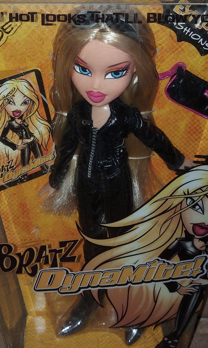 MGA Bambole: Poupée Bratz: CHLOE "Dynamite!",2005 Neuve – Nuovo e nell'imballaggio originale da Ecublens VD venduto da Magic_Island 2
