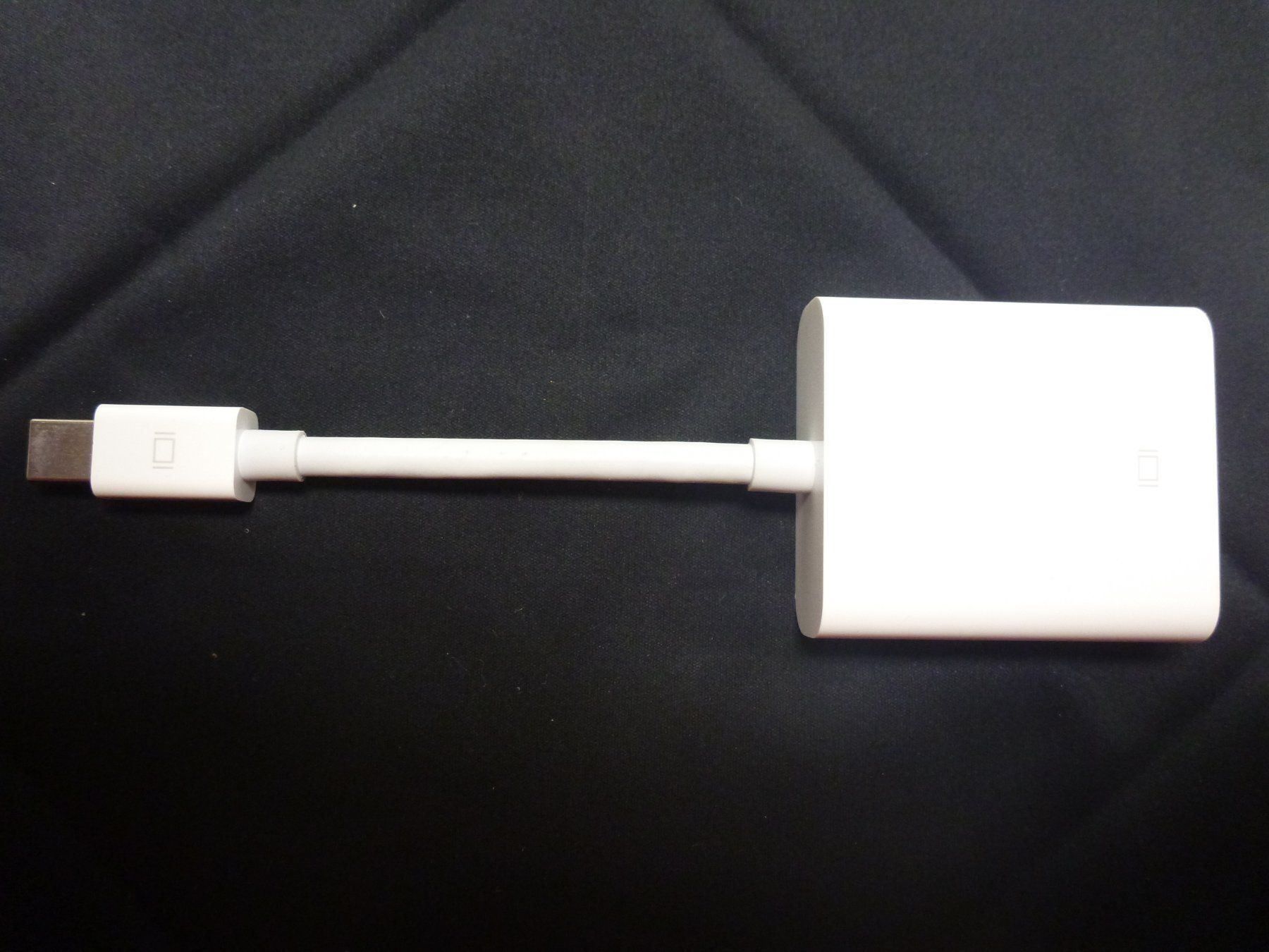 Apple Unità & Adattatore: Apple Mini DisplayPort to VGA Ad. A1307 – Usato da Röschenz venduto da Sharjah 5