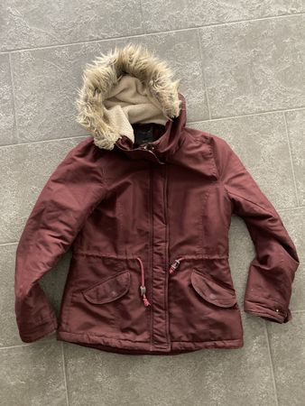 Chicoree Jacke, Grösse M, Bordeaux mit Kapuze