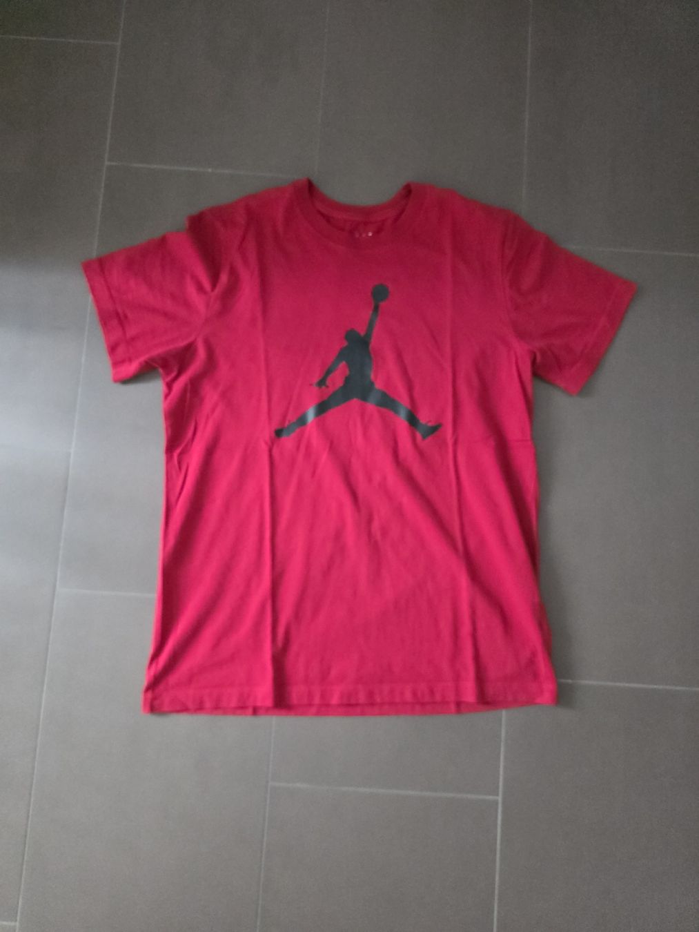 Jordan T-shirt: Jordan T-Shirt Grösse L – Usato da Oberbüren venduto da UC1987