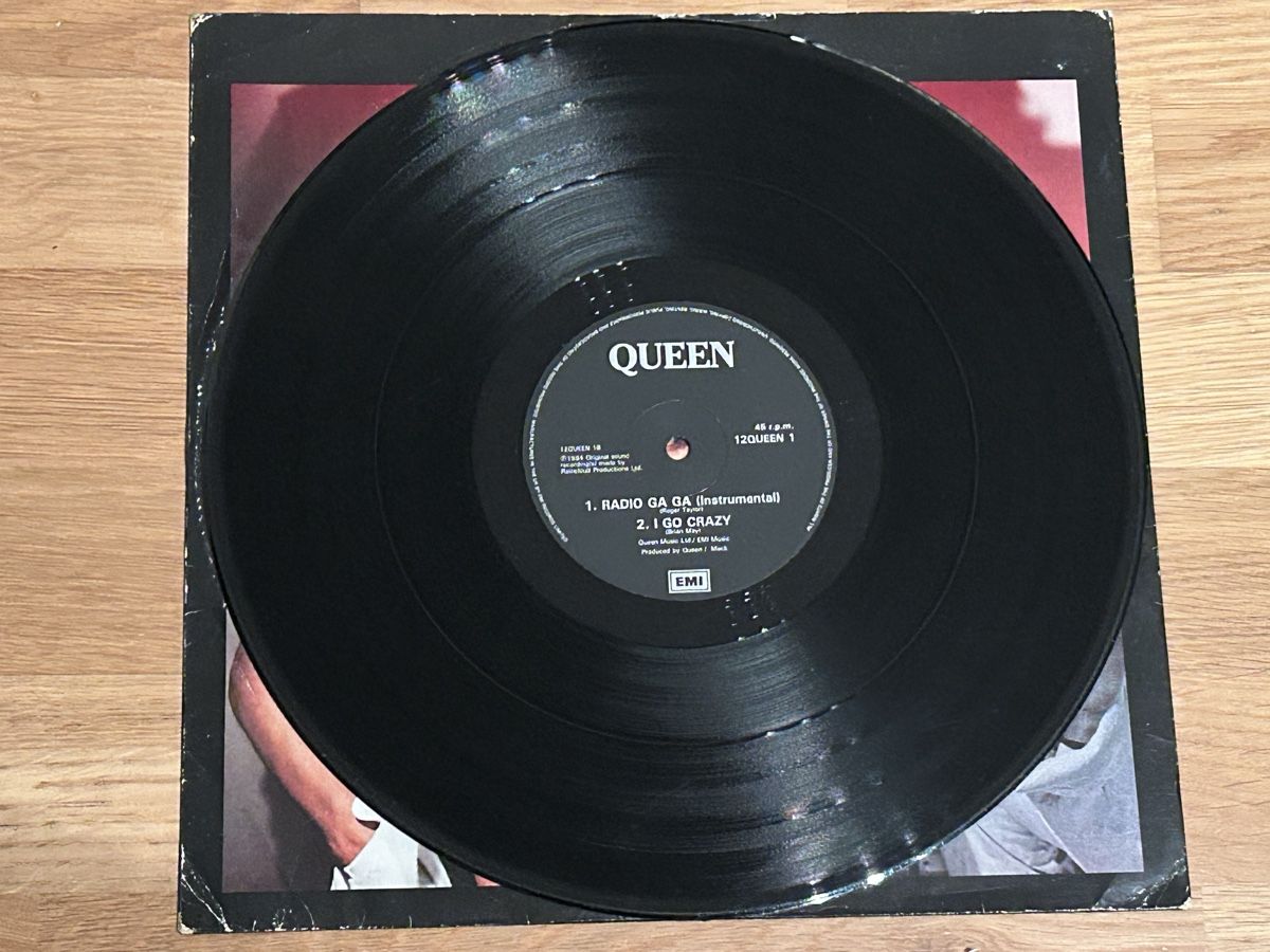 Dischi in vinile: Queen. 1984. Maxi. Radio Ga Ga – Usato da Faulensee venduto da Mizuno06 2