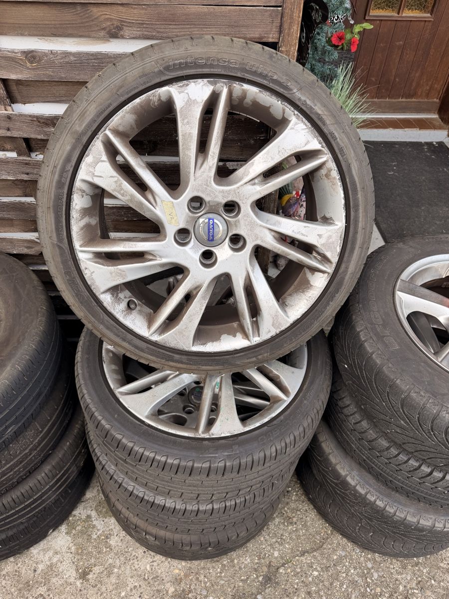 Pneumatici & Ruote complete: Volvo Rader 4 Stück  – Usato da Coeuve venduto da jan.wolf