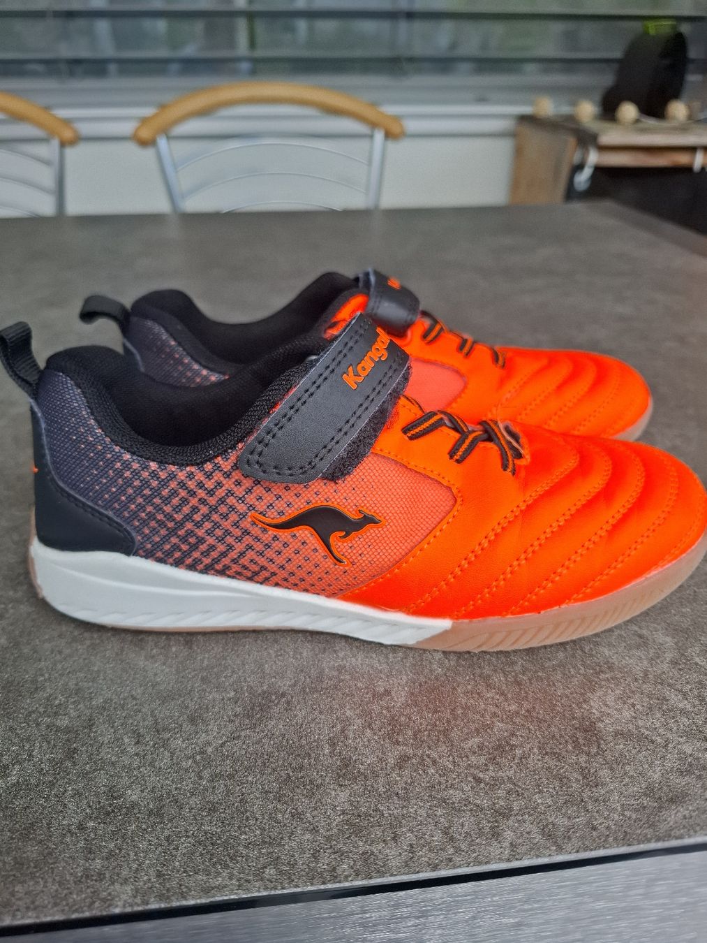 Dosenbach Chaussures garçon: Turnschuhe – D'occasion à Heimberg par Suesigu