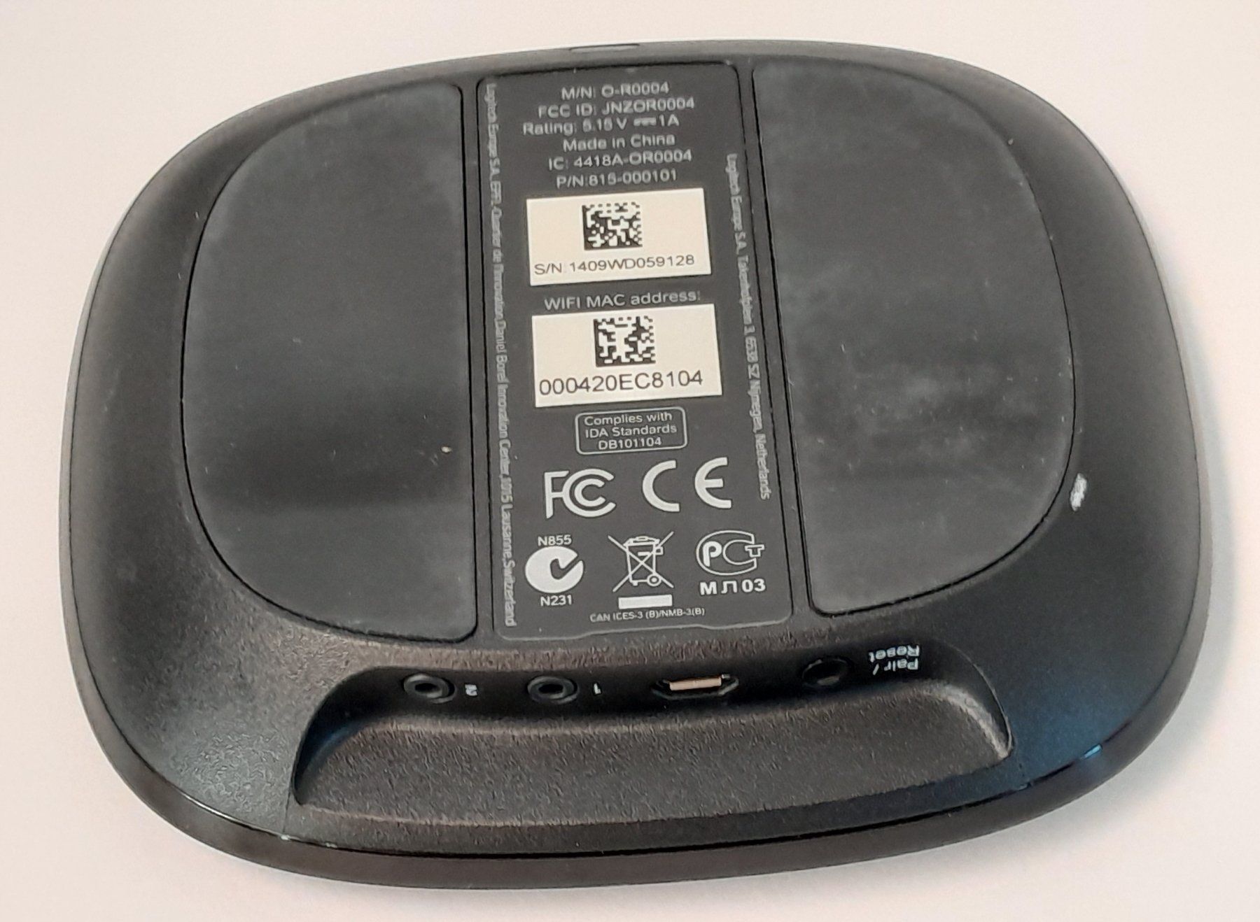 Logitech Hubs & Switches: LOGITECH Harmony Ultimate Hub + Hub Extender – Gebraucht aus Richterswil von  1