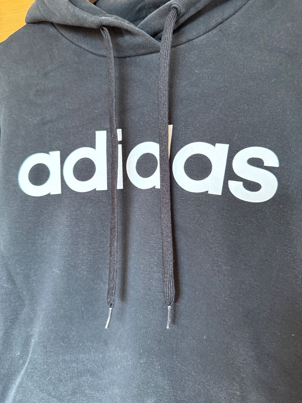 Adidas Pullover & Sweatshirts: Pullover (Adidas) – Gebraucht aus Wiedlisbach von giu_dk6z 1