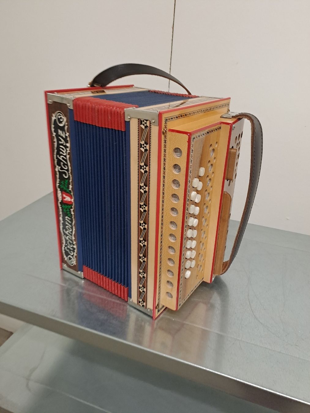 Eichhorn Musikinstrumente: Eichhorn orgeli  – Gebraucht aus Villeneuve von BibiVintage 5